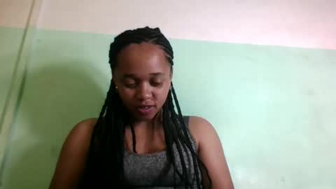 nandrianina416143 online show from June 6, 4:50 am