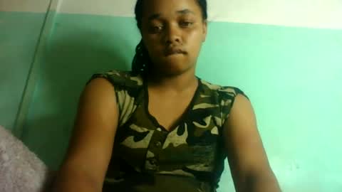 nandrianina416143 online show from June 15, 4:36 am