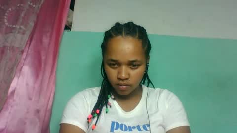 nandrianina416143 online show from June 28, 6:19 am