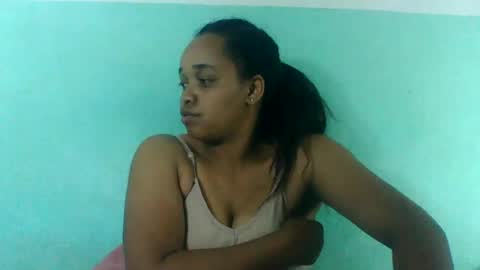 nandrianina416143 online show from July 23, 7:17 am