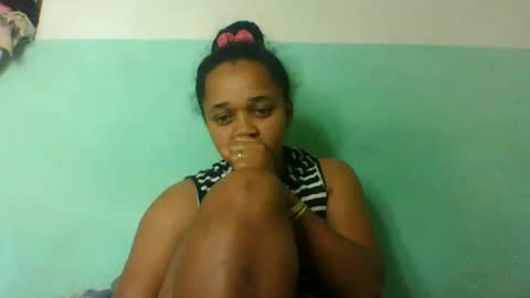 nandrianina416143 online show from July 27, 6:26 pm