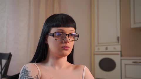 MIla online show from February 7, 4:38 am