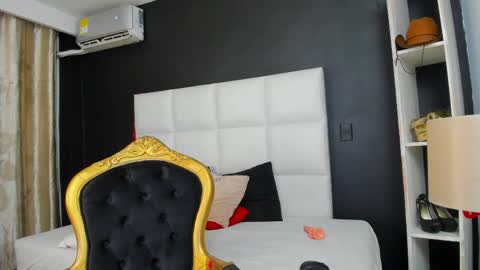 nani_gomez online show from March 27, 8:52 pm