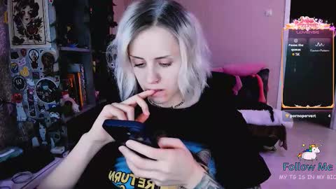 Monday-Friday 12-4 AM and 6-9 AM New York time online show from January 18, 8:12 pm