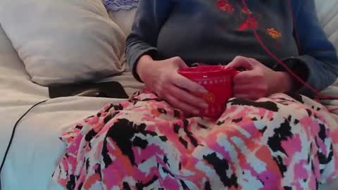 Snapshot of nannabaldur chatting on November 1, 11:51 pm Nanna Baldur online show from November 1, 11:51 pm