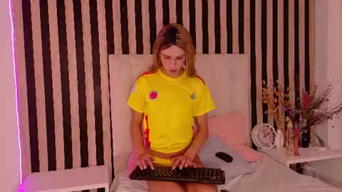 nano_kawaii online show from July 3, 12:33 pm