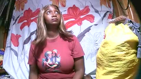 Snapshot of nansywssoul chatting on December 15, 5:12 am NansywsSoul online show from December 15, 5:12 am