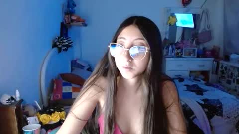 Snapshot of nanylux chatting on November 25, 3:28 am nanylux online show from November 25, 3:28 am