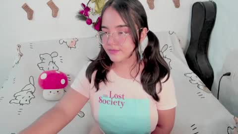  Naoko  online show from December 16, 3:00 pm