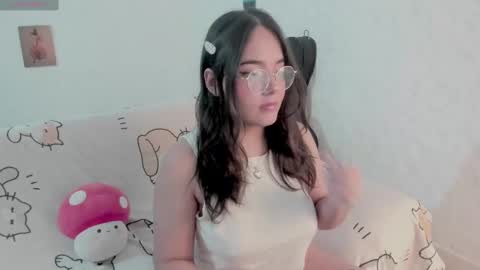  Naoko  online show from February 21, 2:06 pm