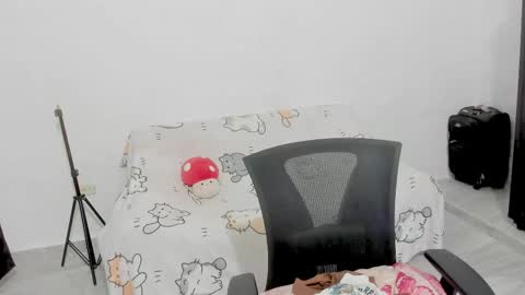  Naoko  online show from January 11, 2:05 am