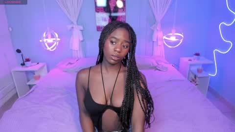 Naomi online show from March 29, 5:46 pm