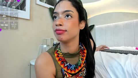 Naomi  online show from December 16, 1:53 am