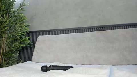 Naomi  online show from February 27, 10:31 pm