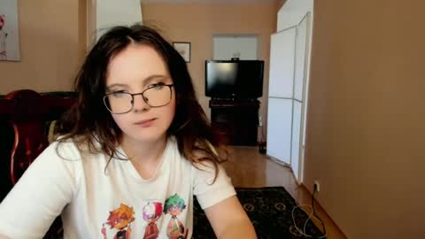 naomi_di online show from June 12, 9:41 am