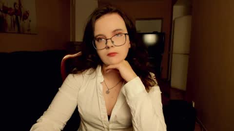 Snapshot of naomi_di chatting on July 25, 6:38 pm naomi_di online show from July 25, 6:38 pm