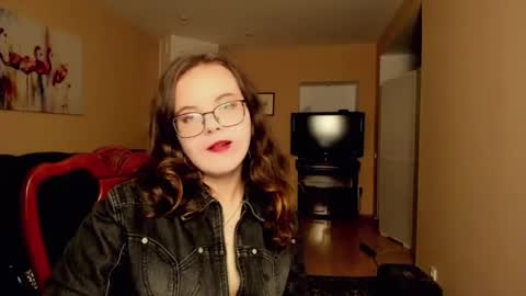 Snapshot of naomi_di chatting on July 26, 6:59 pm naomi_di online show from July 26, 6:59 pm