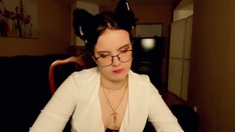 Snapshot of naomi_di chatting on July 28, 6:42 pm naomi_di online show from July 28, 6:42 pm