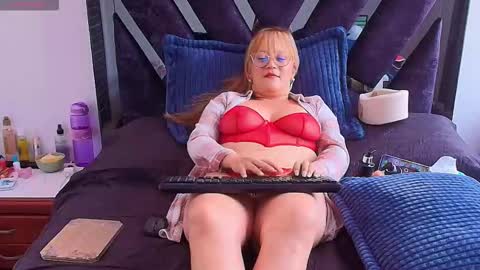 Naomi online show from March 10, 2:22 pm