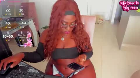 Snapshot of naomi_kiing chatting on March 13, 7:31 pm Nathalia King online show from March 13, 7:31 pm