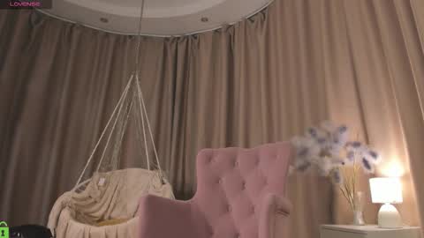 Naomi online show from October 14, 12:33 am