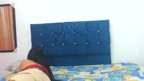 Mia online show from November 20, 10:42 pm