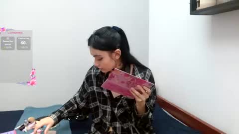 Snapshot of naomi_unu chatting on July 30, 2:38 pm Naomi online show from July 30, 2:38 pm