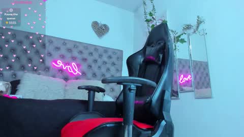 Naomi online show from October 28, 11:14 am