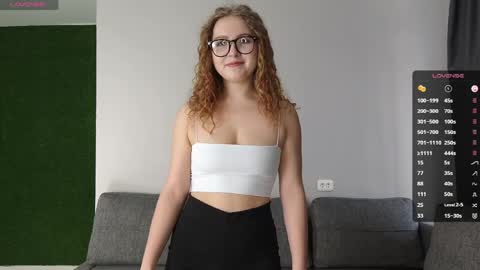 Naomi online show from March 27, 8:26 am