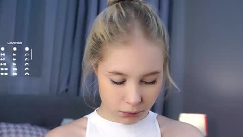 Angel online show from January 6, 1:15 pm