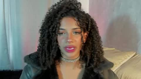 naomidawson online show from February 10, 9:25 pm