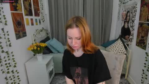 Naomi online show from December 14, 1:38 pm