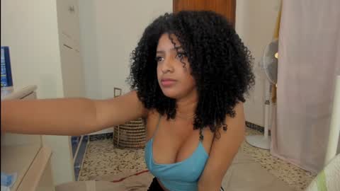 Naomi  online show from January 5, 11:33 pm