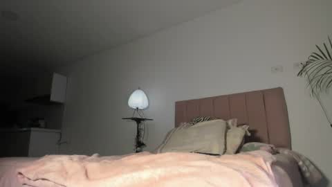 Naomii online show from March 24, 12:48 am