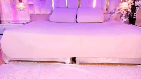 Snapshot of naomii_star chatting on February 25, 4:55 am online show from February 25, 4:55 am