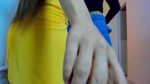 Snapshot of naomis_35 chatting on October 17, 8:22 pm naomis_35 online show from October 17, 8:22 pm