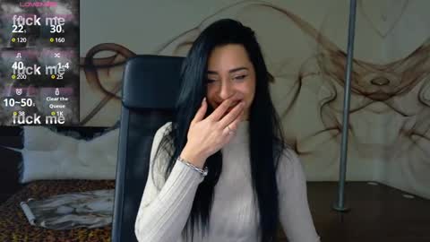 Snapshot of naomiscarlett chatting on February 19, 3:38 pm NaomiScarlett online show from February 19, 3:38 pm