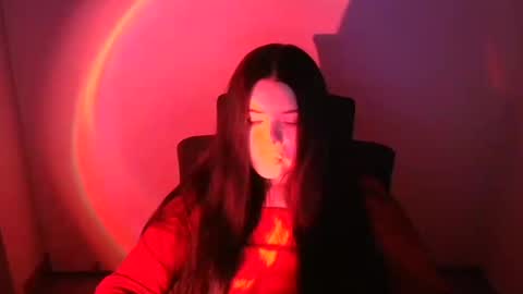 Naomi online show from October 6, 11:35 pm