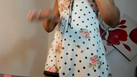 naomiwildburn online show from October 21, 2:07 pm