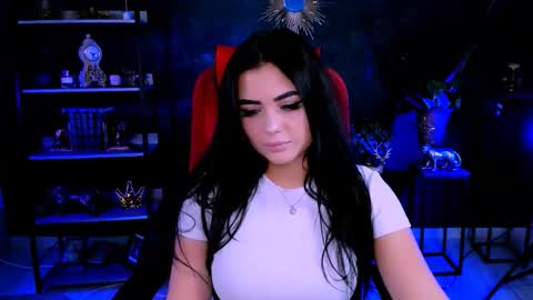 naomiwilsons online show from September 15, 12:27 pm