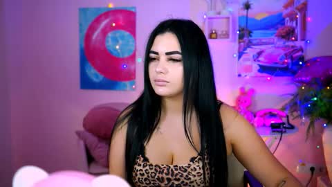 naomiwilsons online show from September 24, 12:19 pm