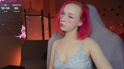 Naomi online show from February 15, 8:38 pm