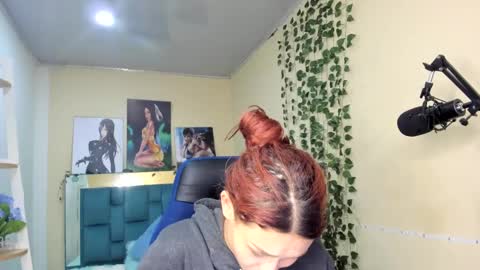 naomy online show from January 2, 7:18 pm