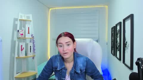 naomy online show from November 13, 1:15 am