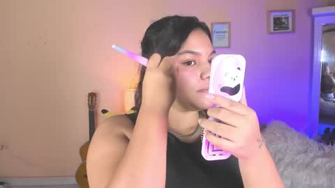 Snapshot of naomy_ruiz_ chatting on June 8, 1:44 pm NAOMY online show from June 8, 1:44 pm