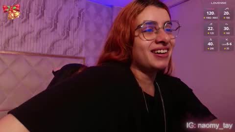 Naomy  online show from November 28, 3:09 am