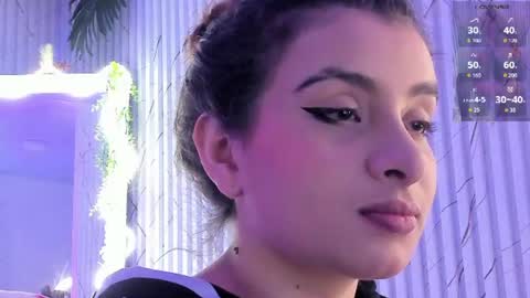 Snapshot of naomy_tay1 chatting on July 17, 3:35 am Naomy online show from July 17, 3:35 am