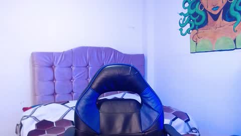 Nao online show from September 20, 1:12 pm