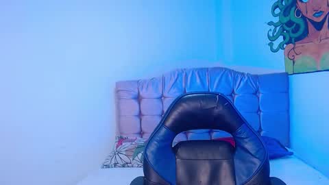 Nao online show from October 4, 12:58 pm