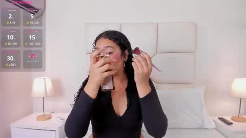 naomycambels online show from July 21, 11:23 am